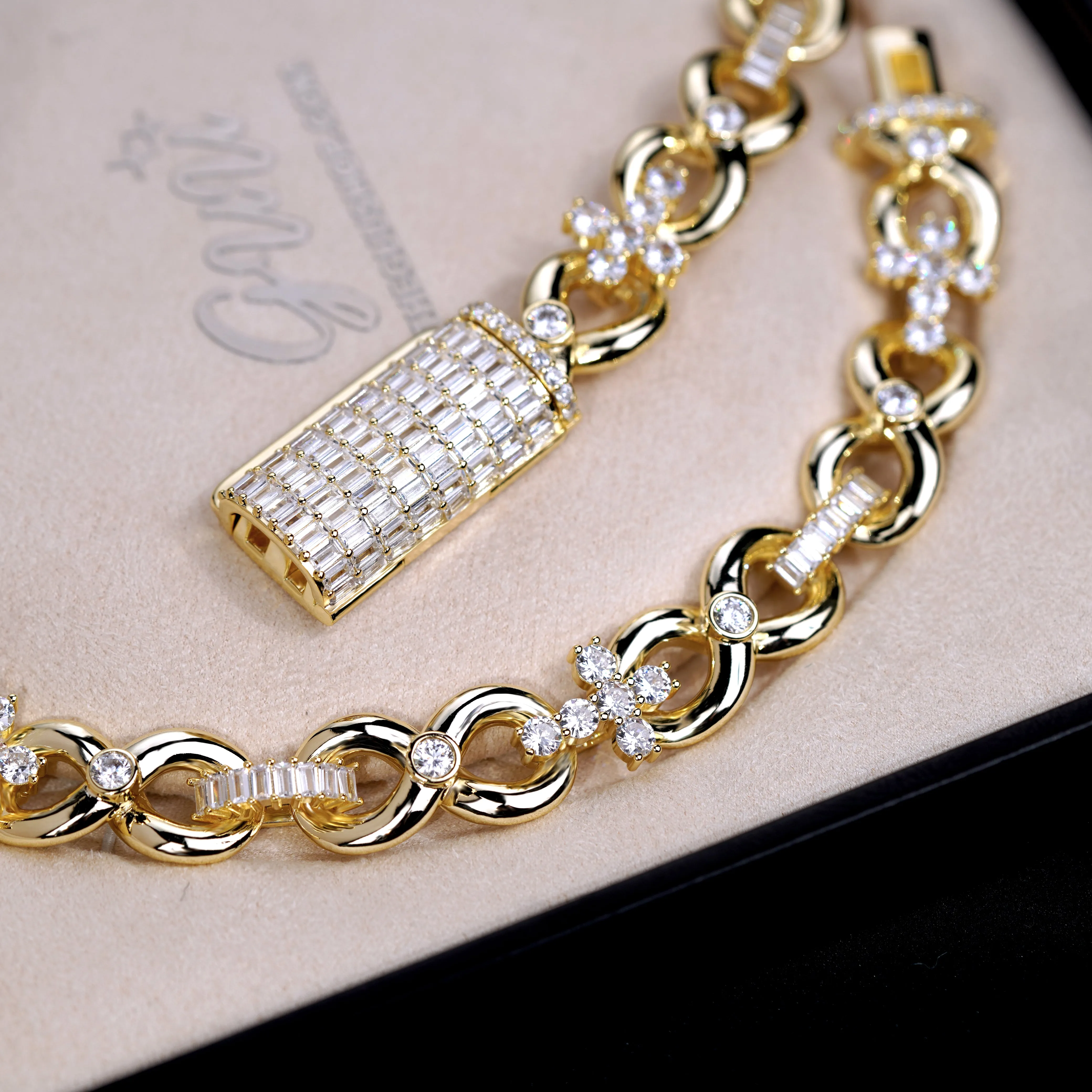 14mm Infinity Link Chain