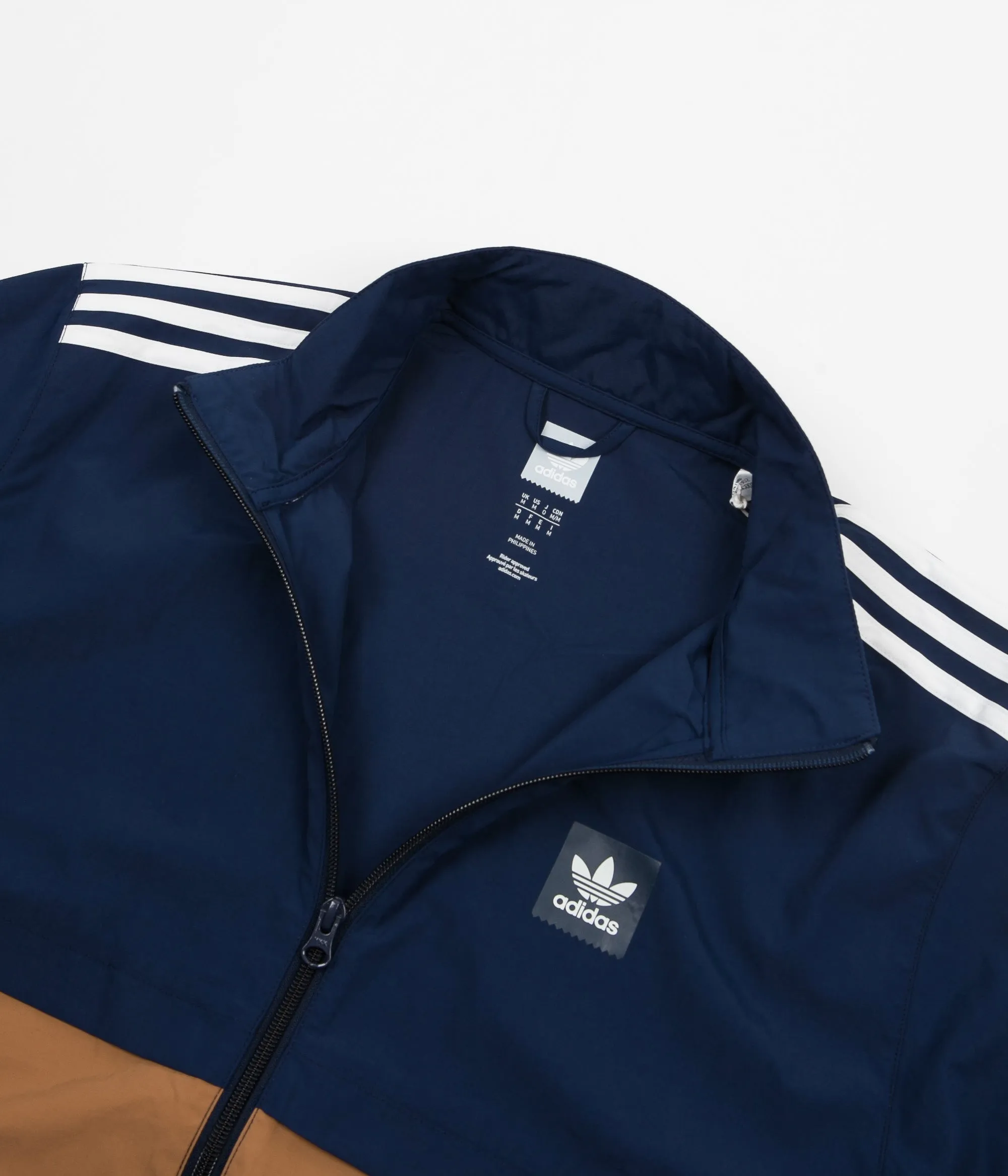 Adidas Class Action Jacket - Collegiate Navy / Raw Desert / White