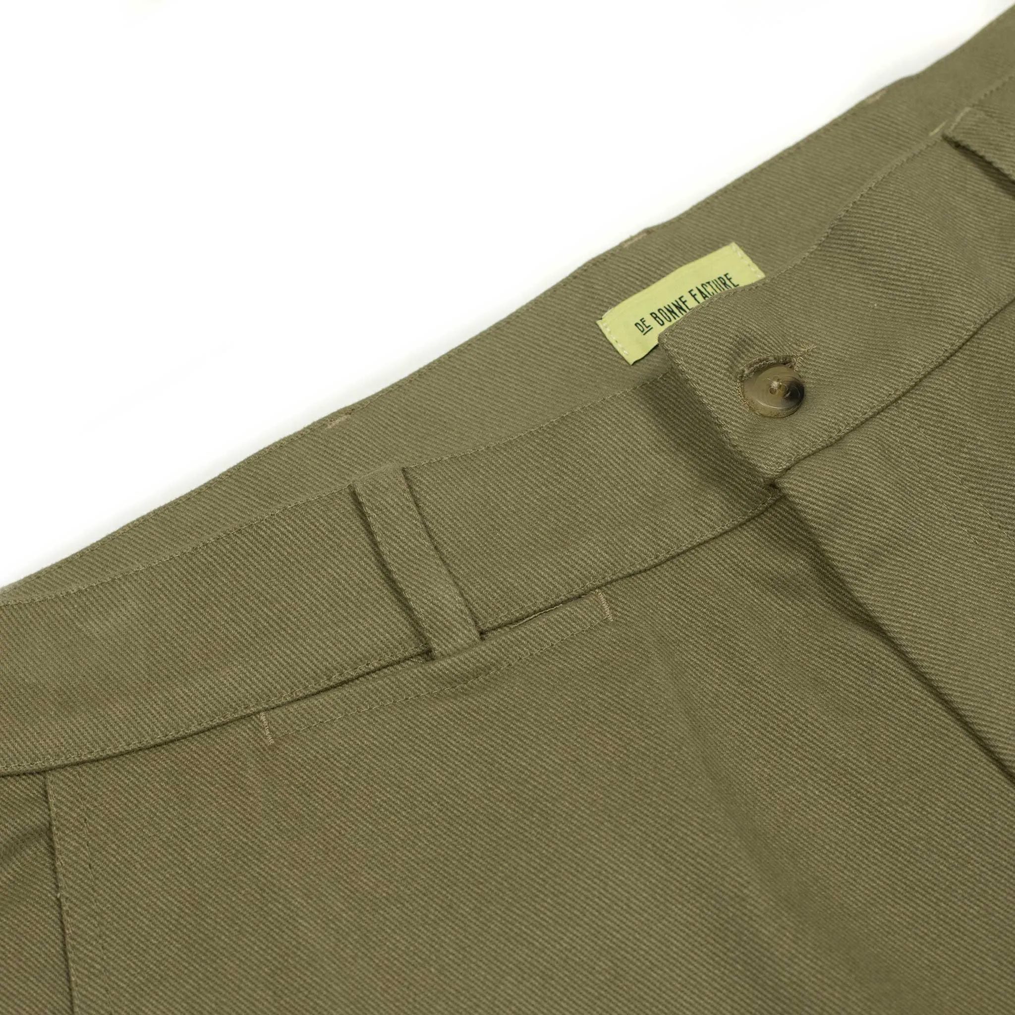 Balloon trousers in khaki heavyweight cotton twill