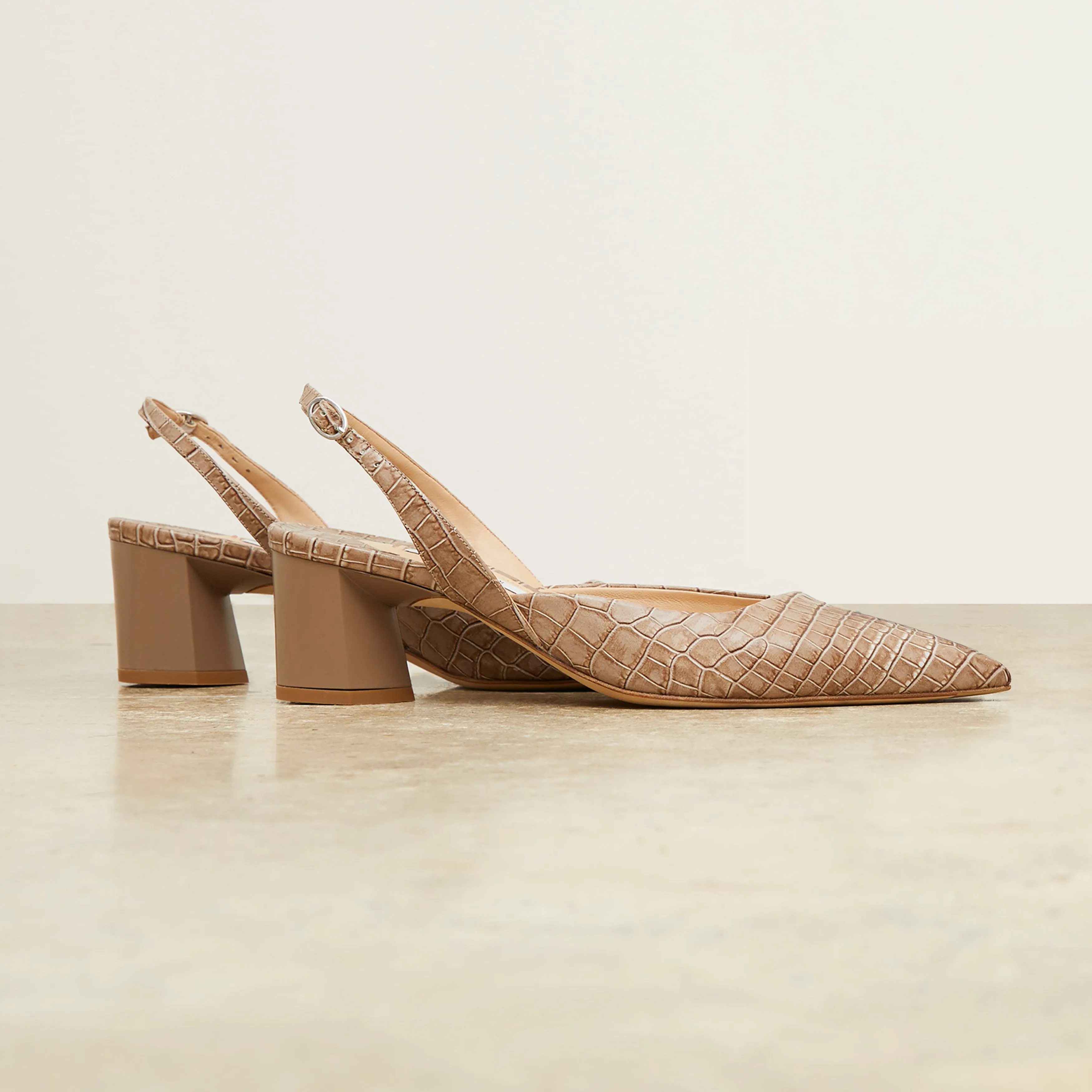 Irene Slingback - Embossed Croc :: Rosy Taupe